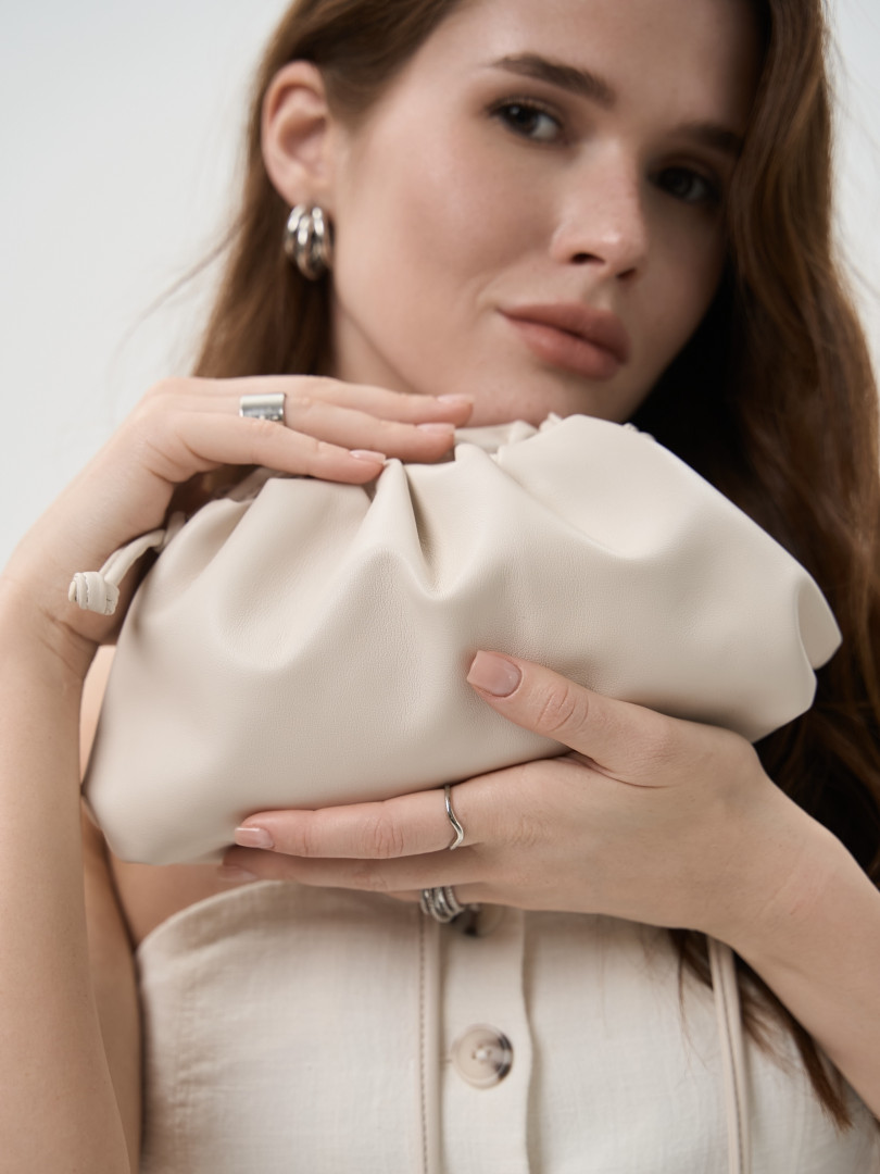 LOUISE BAG MINI MILK