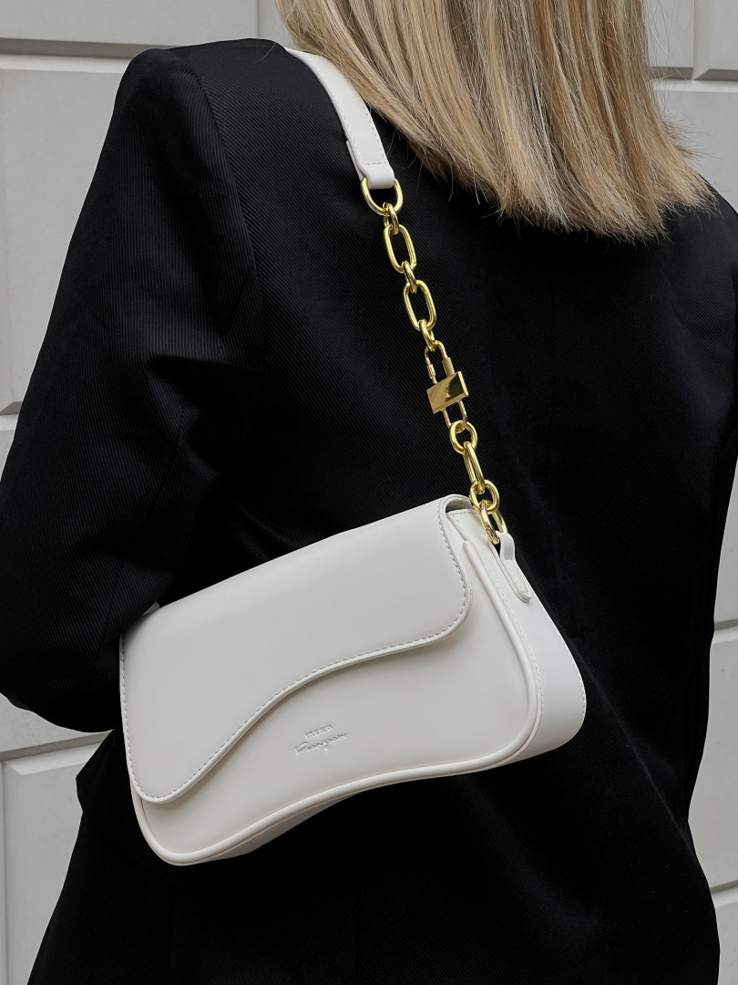 MIA BAG MILK