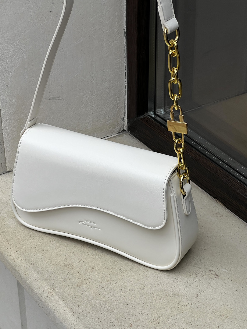 MIA BAG MILK